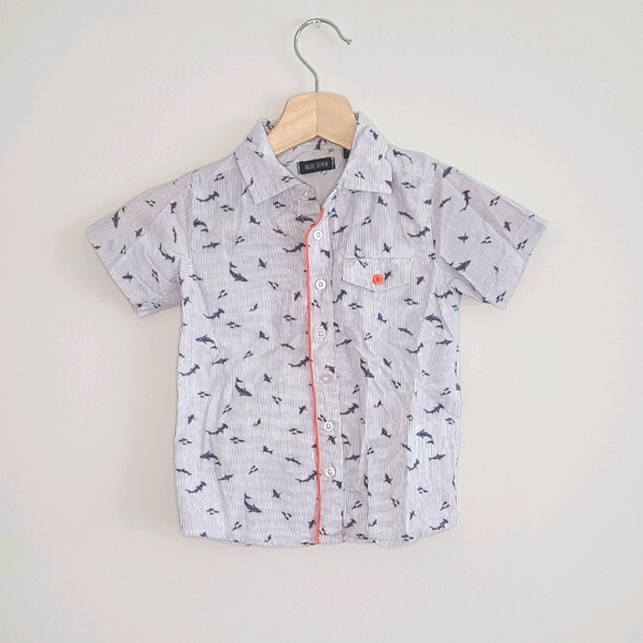 4/$20 Boys button down cotton shirt - Picture 1 of 3